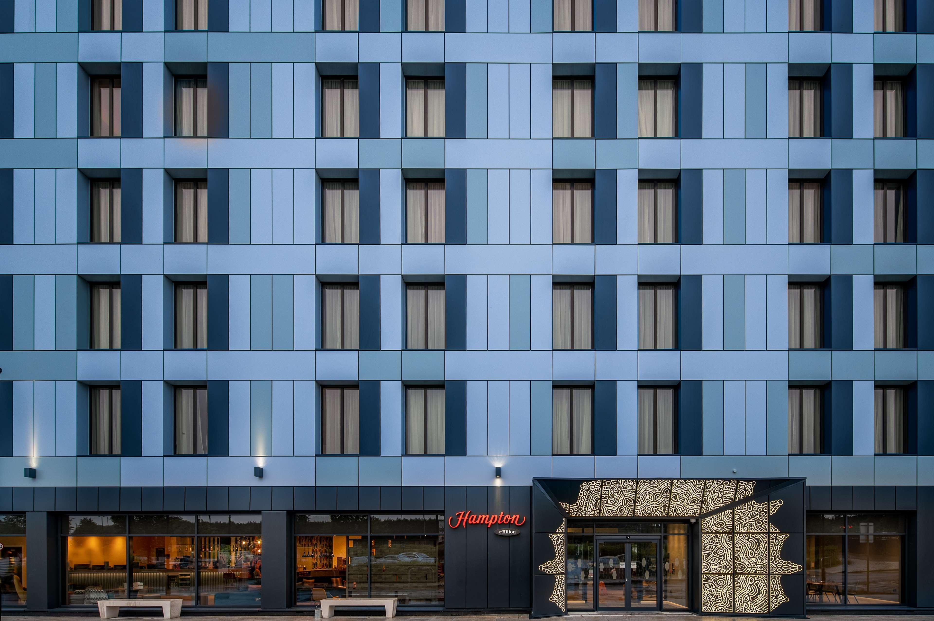 Hotel Hampton By Hilton High Wycombe Exterior foto